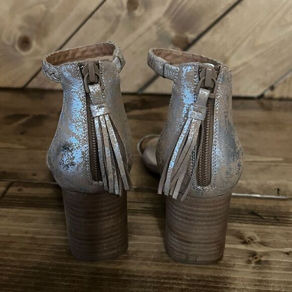 Seychelles Fury Sandal ankle strap pump metallic gold - Picture 4 of 7